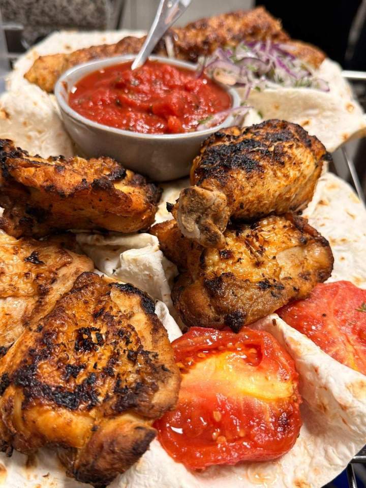 e9a9e5d6 ab55 476d 9451 cabc4138a755